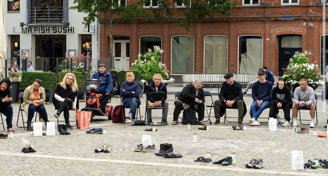 Mindespor på Torvet